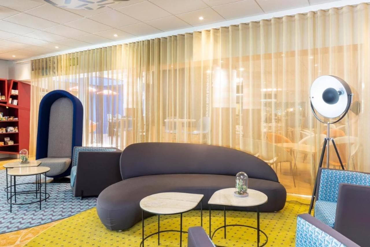 Rainbow Duplex N°1 Disney Serris Bagian luar foto